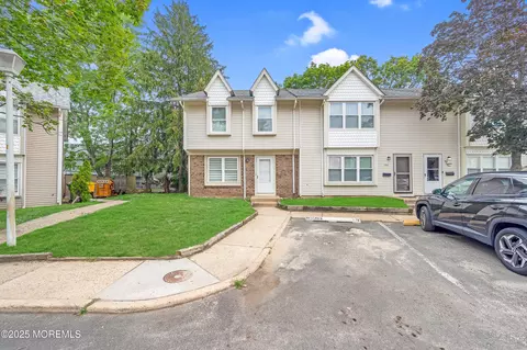 176 Downing St, Lakewood, NJ 08701