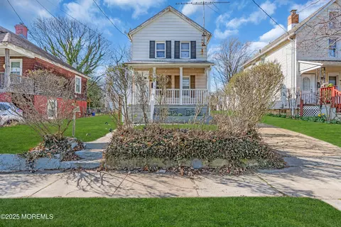 21 Bowne Ave, Freehold, NJ 07728