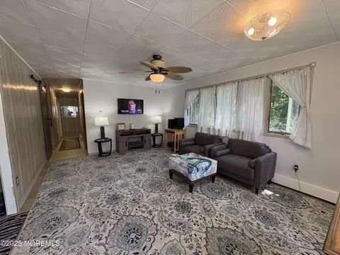 35 Keelson Dr, Waretown, NJ 08758 photo 12