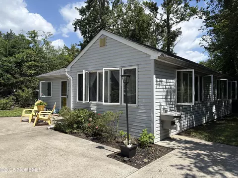 35 Keelson Dr, Waretown, NJ 08758 photo 6