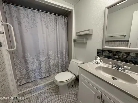 35 Keelson Dr, Waretown, NJ 08758 photo 14