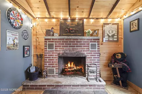 205 Nantucket Rd, Forked River, NJ 08731