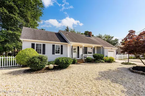 415 Sea Bright Rd, Forked River, NJ 08731