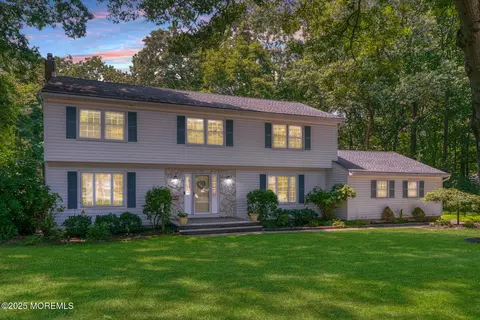 115 Hill Ter, Red Bank, NJ 07701
