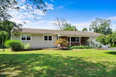 871 Derry Dr, Toms River, NJ 08753