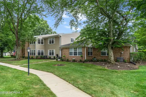 37 Honeysuckle Ln, Red Bank, NJ 07701