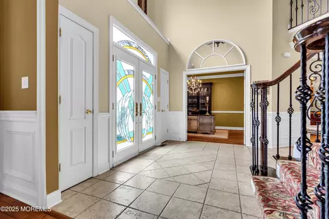 Entry Way - 12 Conor Rd, Jackson, NJ 08527 photo 3 of 9