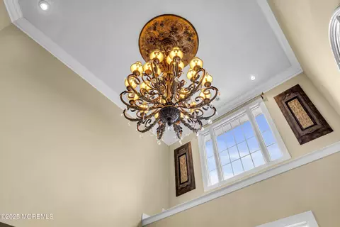 Entry Way - 12 Conor Rd, Jackson, NJ 08527 photo 4 of 9