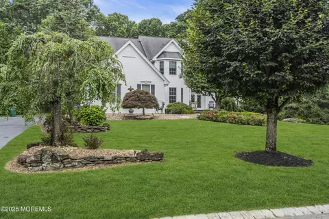 Exterior - 12 Conor Rd, Jackson, NJ 08527 photo 4 of 23