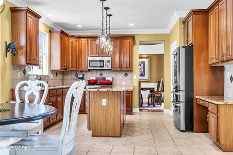 Kitchen - 12 Conor Rd, Jackson, NJ 08527 photo 8 of 9