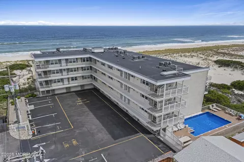 1 24th Ave #C5, Seaside Park, NJ 08752