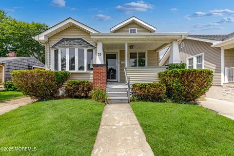 33 Lipman Pl, Neptune City, NJ 07753