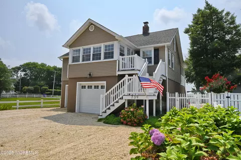 739 Princeton Ave, Brick, NJ 08724