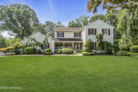 751 High Meadow Dr, Toms River, NJ 08753