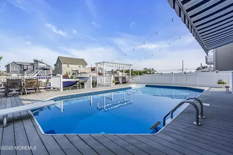 Exterior - 46 E Coral Dr, Brick, NJ 08723 photo 7 of 16