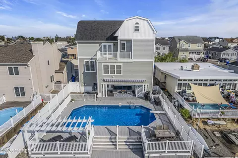 Exterior - 46 E Coral Dr, Brick, NJ 08723 photo 13 of 16