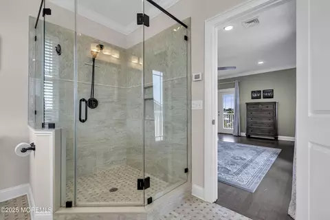 Bath - 46 E Coral Dr, Brick, NJ 08723 photo 5 of 6