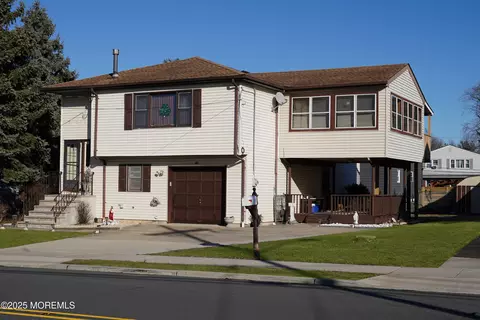 40 Scott Ave, South Amboy, NJ 08879