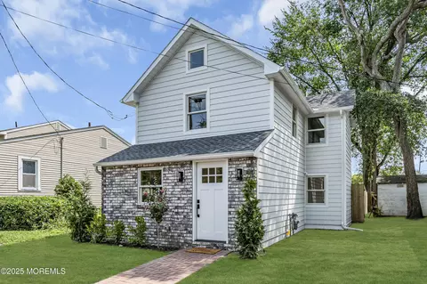 1916 Campmeeting St, West Belmar, NJ 07719