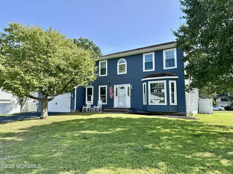 3 Bridge St, Howell, NJ 07731 photo 2