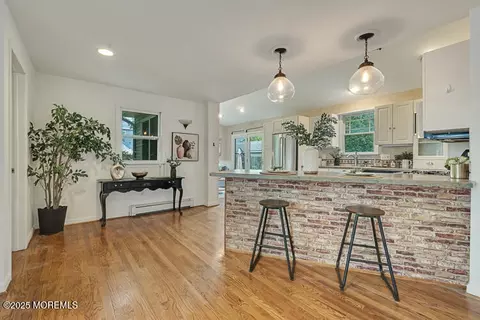 23 Leonard Ave, Leonardo, NJ 07737 photo 18