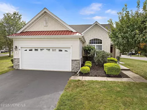 48 Mayport Ct, Barnegat, NJ 08005
