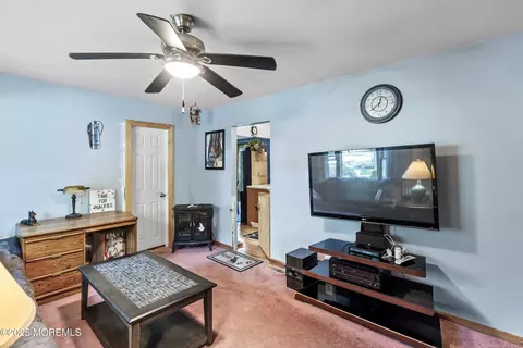 11 Murdock Pl, Jackson, NJ 08527 photo 8