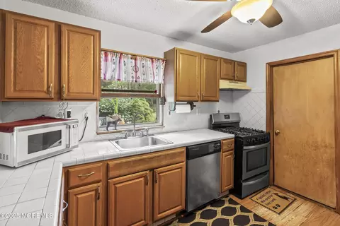 11 Murdock Pl, Jackson, NJ 08527 photo 10