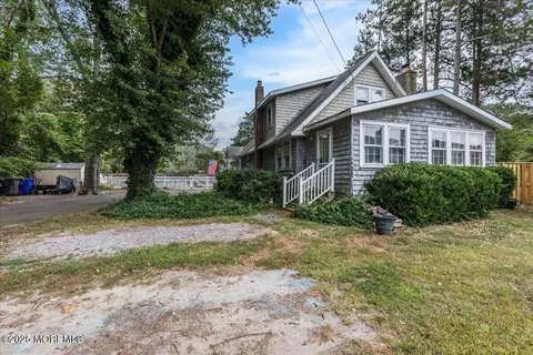 288 Princeton Ave, Brick, NJ 08724