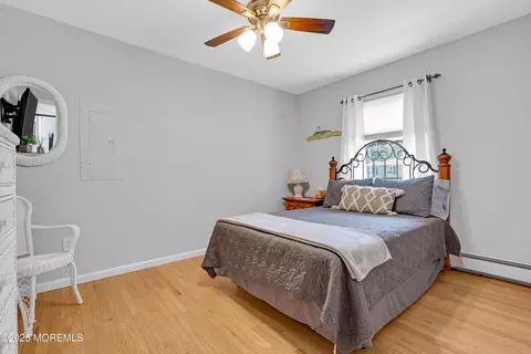 Bedroom - 810 Devon St, Forked River, NJ 08731 photo 2 of 4