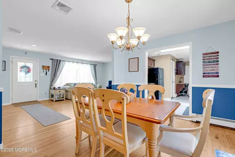 Dining - 810 Devon St, Forked River, NJ 08731 photo 1 of 2
