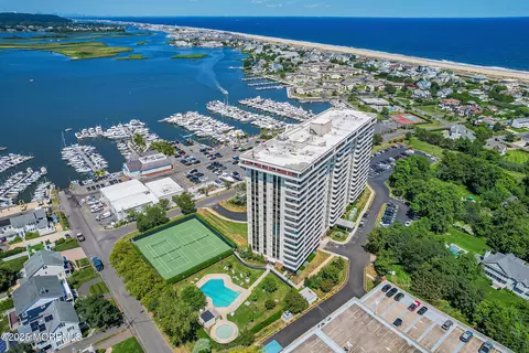 1 Channel Dr #1609, Monmouth Beach, NJ 07750