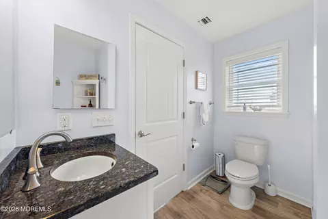 Bath - 309 Ormond Dr, Lavallette, NJ 08735 photo 3 of 6
