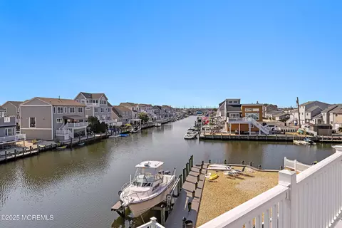 View/Area - 309 Ormond Dr, Lavallette, NJ 08735 photo 3 of 11