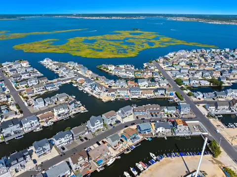 View/Area - 309 Ormond Dr, Lavallette, NJ 08735 photo 8 of 11