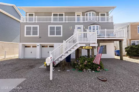 Exterior - 309 Ormond Dr, Lavallette, NJ 08735 photo 1 of 7