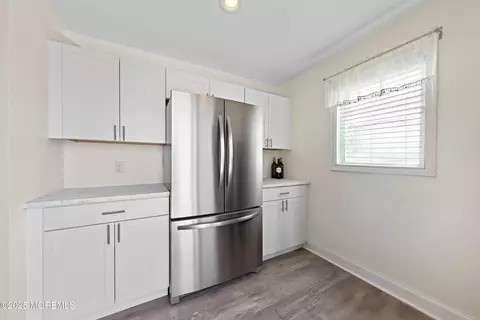 Kitchen - 309 Ormond Dr, Lavallette, NJ 08735 photo 5 of 5