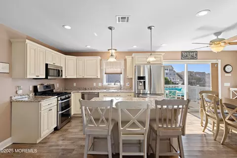 Kitchen - 309 Ormond Dr, Lavallette, NJ 08735 photo 2 of 5