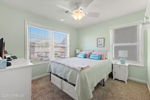 Bedroom - 309 Ormond Dr, Lavallette, NJ 08735 photo 4 of 9