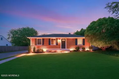 303 Terrace Ave, Toms River, NJ 08753