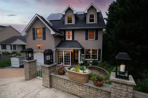 1427 Summit Ave, Toms River, NJ 08753