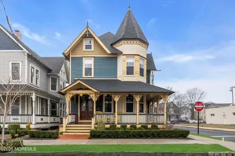 112 Main Ave, Ocean Grove, NJ 07756