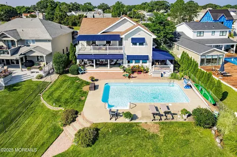 1549 Littlehill Rd, Point Pleasant, NJ 08742