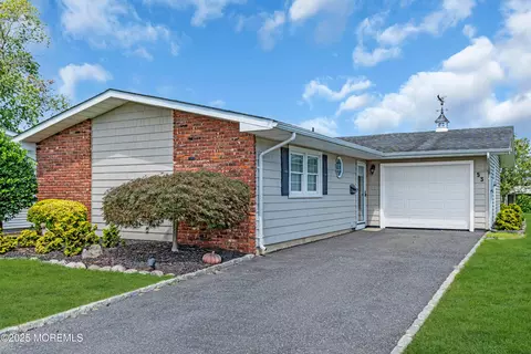 53 Sidney Ct, Brick, NJ 08724