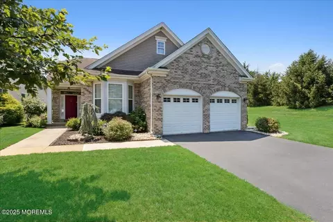 213 Blackberry Way #213, Monroe, NJ 08831