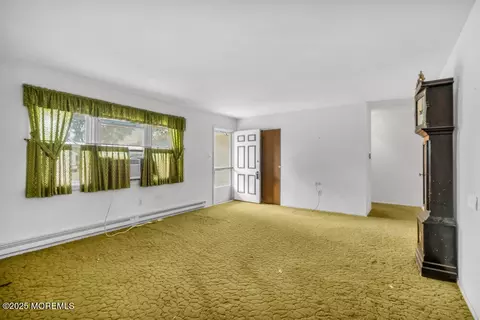 403 7th St, Waretown, NJ 08758 photo 4
