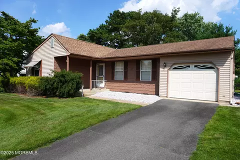 3 Amherst Rd #63, Whiting, NJ 08759
