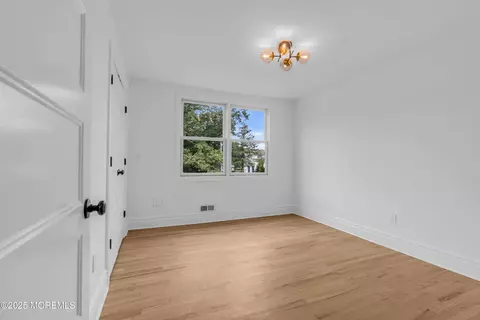 Bedroom - 16 Heathcliff Rd, Rumson, NJ 07760 photo 1 of 5