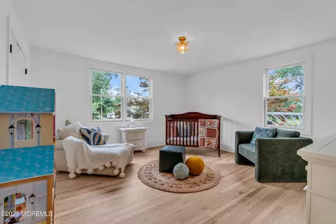 Bedroom - 16 Heathcliff Rd, Rumson, NJ 07760 photo 4 of 5