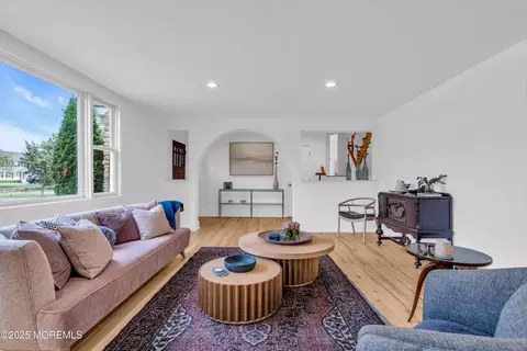 Other - 16 Heathcliff Rd, Rumson, NJ 07760 photo 1 of 7